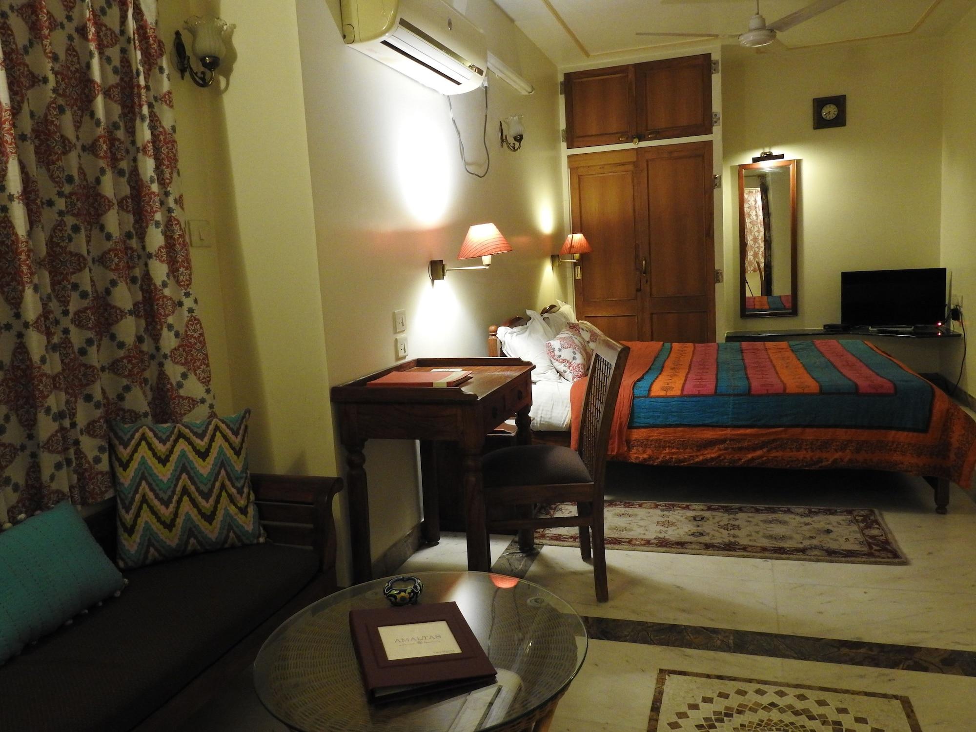 Om Niwas Suite Hotel Jaipur Exterior photo