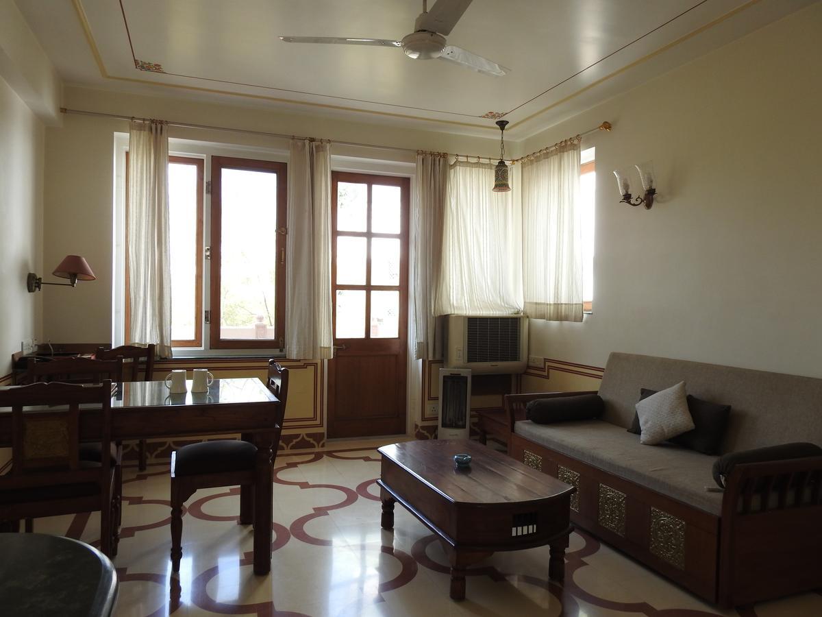 Om Niwas Suite Hotel Jaipur Exterior photo